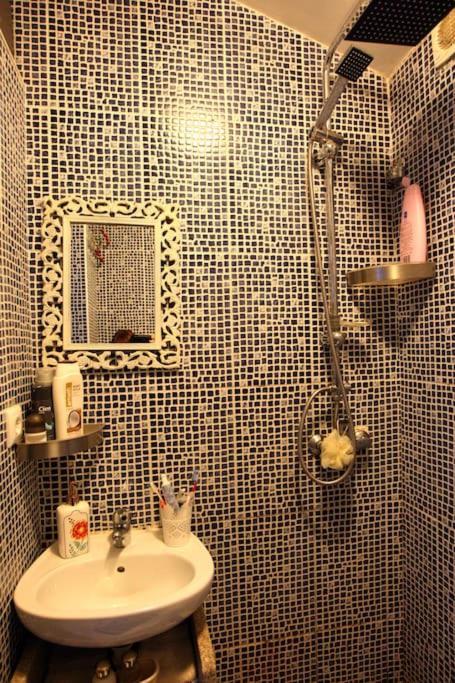 Вилла Pequena Casa Rustica Com Piscina Пеньяфьель Экстерьер фото