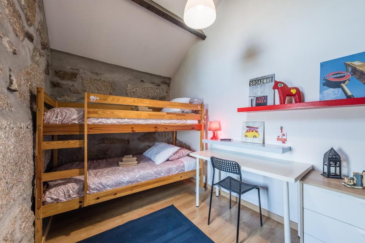 Вилла Pequena Casa Rustica Com Piscina Пеньяфьель Экстерьер фото